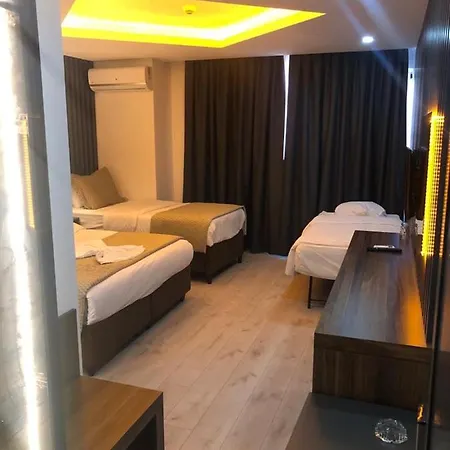 Hotel Grand Ezel 3*