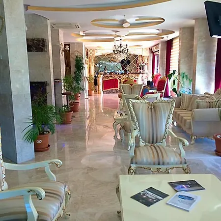 Hotel Grand Ezel