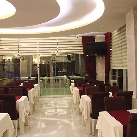 Grand Ezel