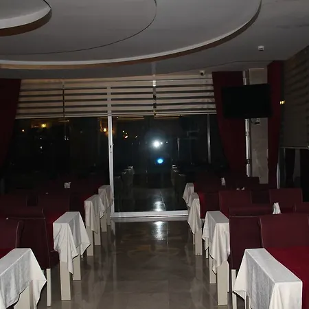 Hotel Grand Ezel 3*